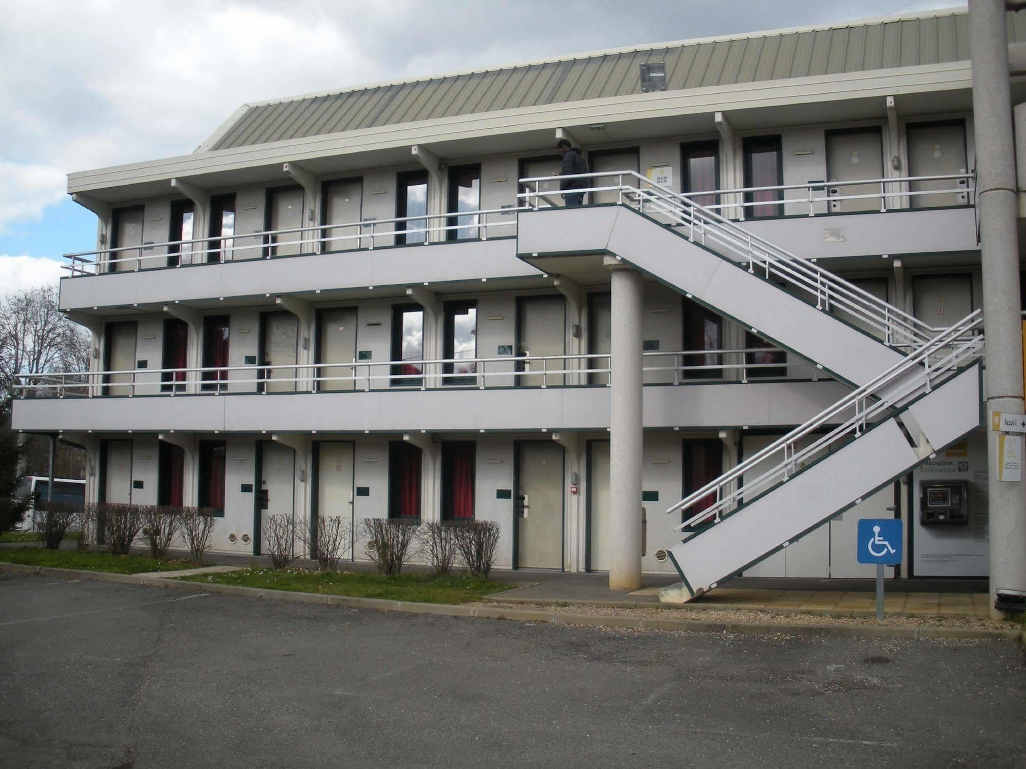 Premiere Classe Dreux Exteriér fotografie